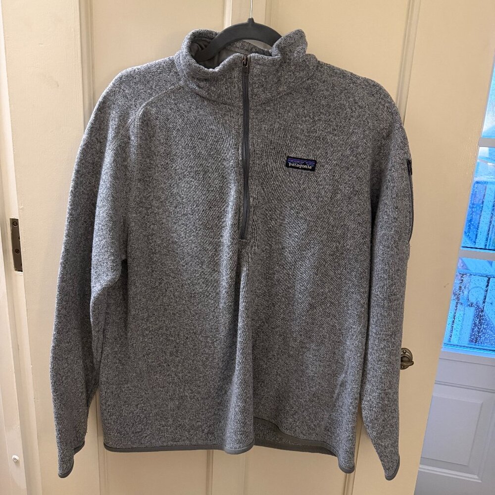 Patagonia Heathered Gray Fleece Pullover